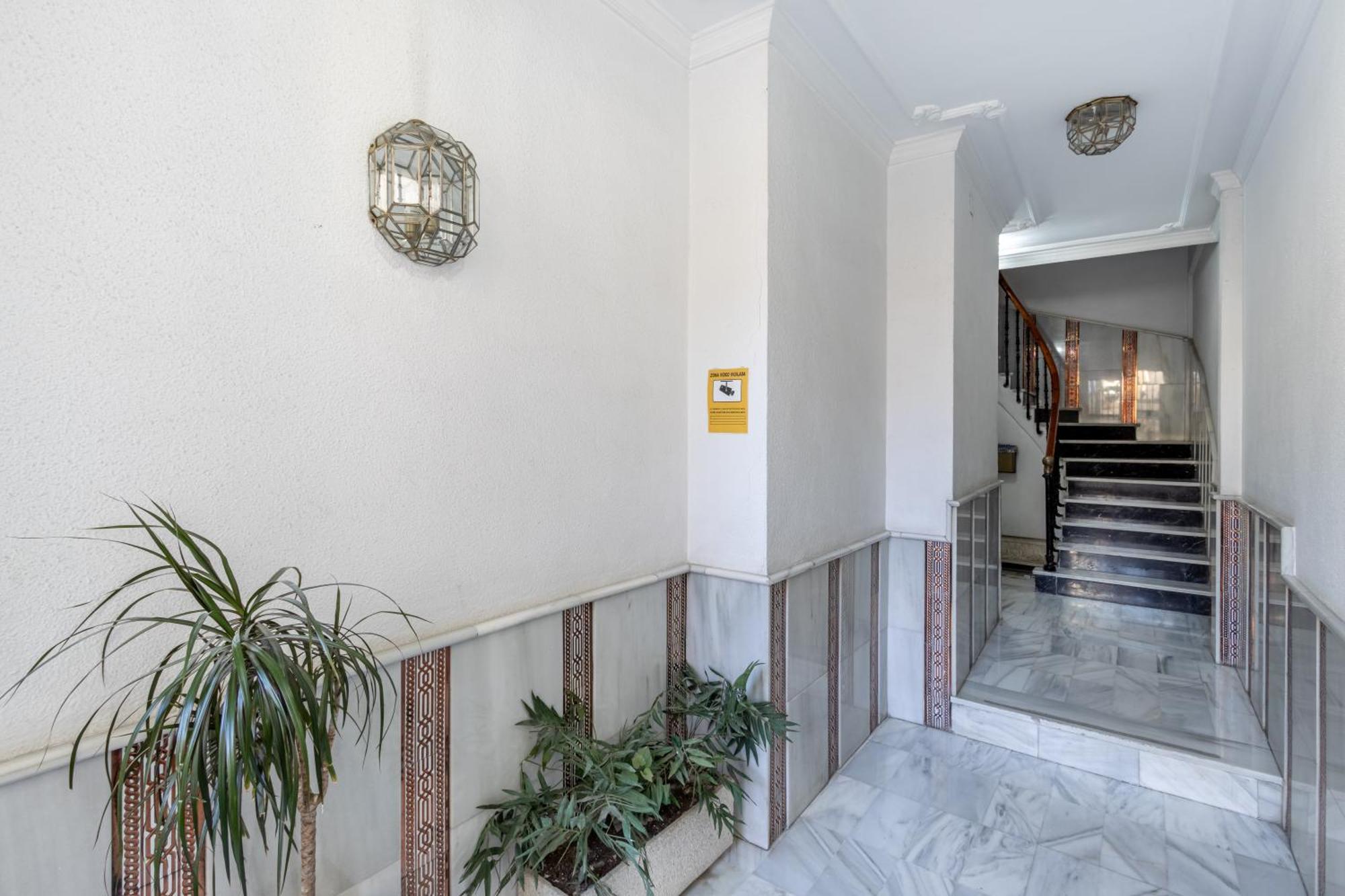 Elvira Elegant Suite Gran Via-Catedral Granada Buitenkant foto