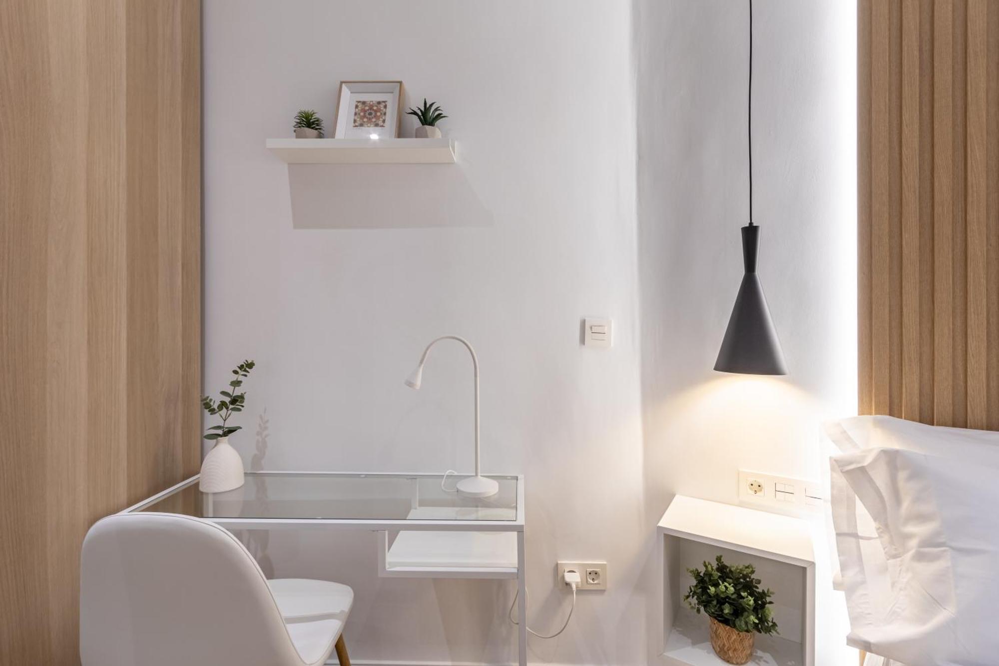 Elvira Elegant Suite Gran Via-Catedral Granada Buitenkant foto
